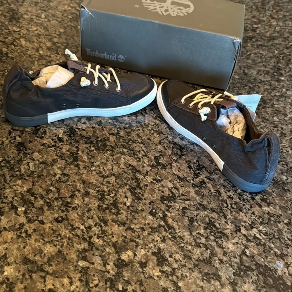 Timberland Newport bay canvas skateboard shoes NIB 7.5